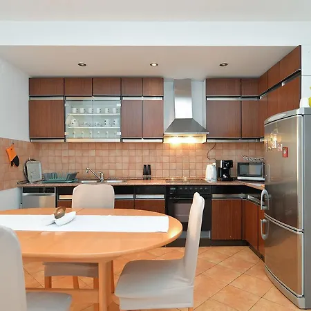Apartments Mijo 1692