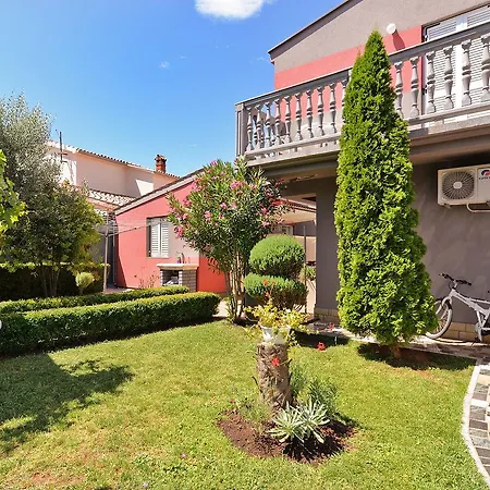 Apartments Mijo 1692